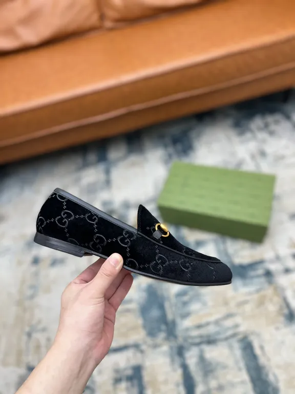 Gucci Shoe 